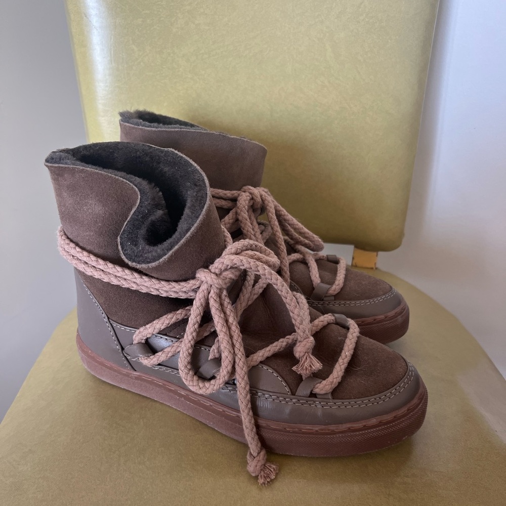 Inuikii winter boots